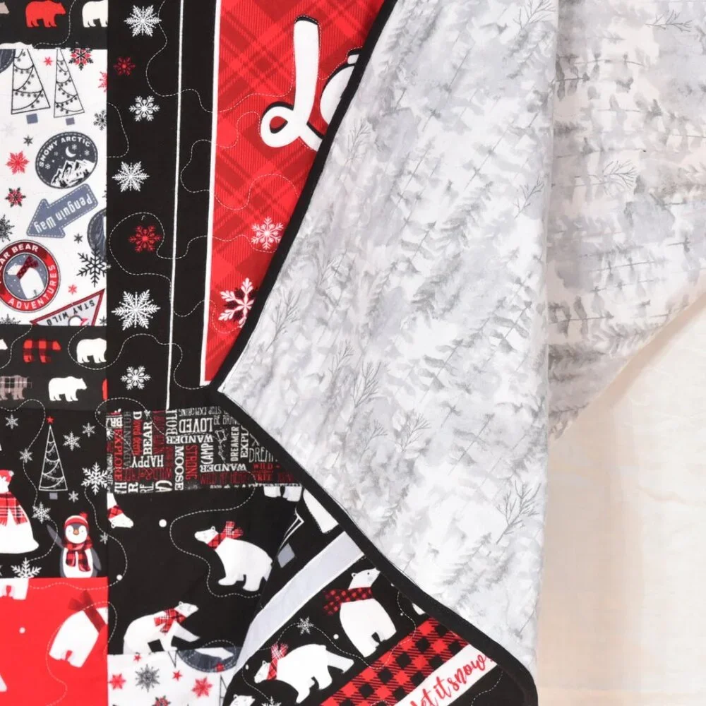 New handmade Christmas winter throw Quilt penguins polar bear Let it snow 56x 60